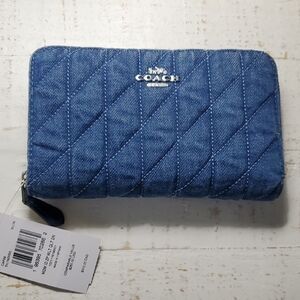Coach Medium Zip Quilted Denim Wallet NWT